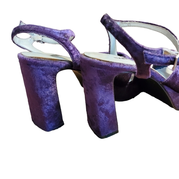 Vintage velvet platform heels - Picture 9 of 13